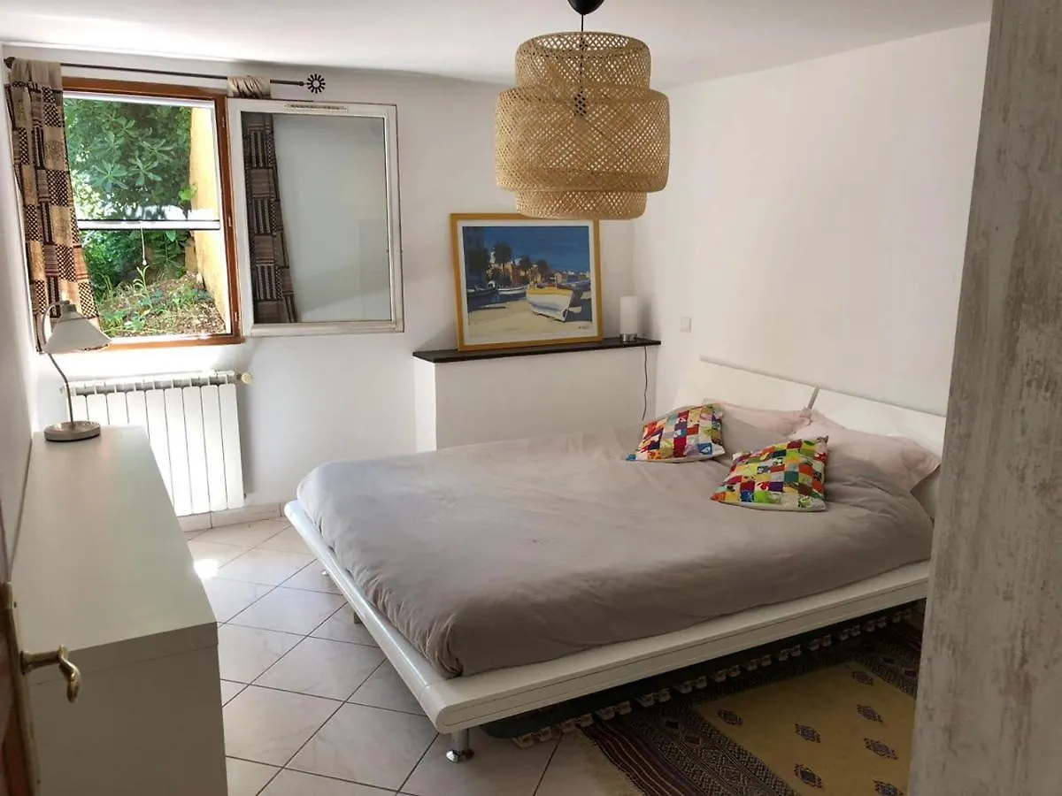Joli Rez-De-Villa 80 M2 Proche Mer Carqueiranne